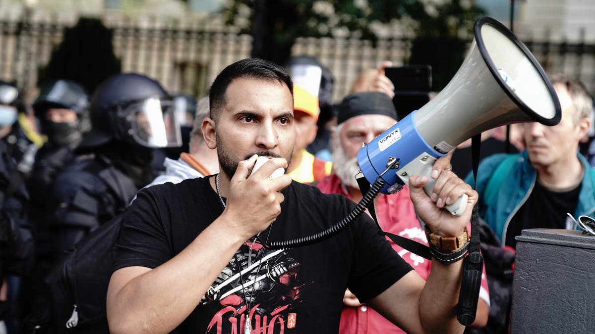 Attila Hildmann - Die Radikalisierung des «Vegan-Königs»